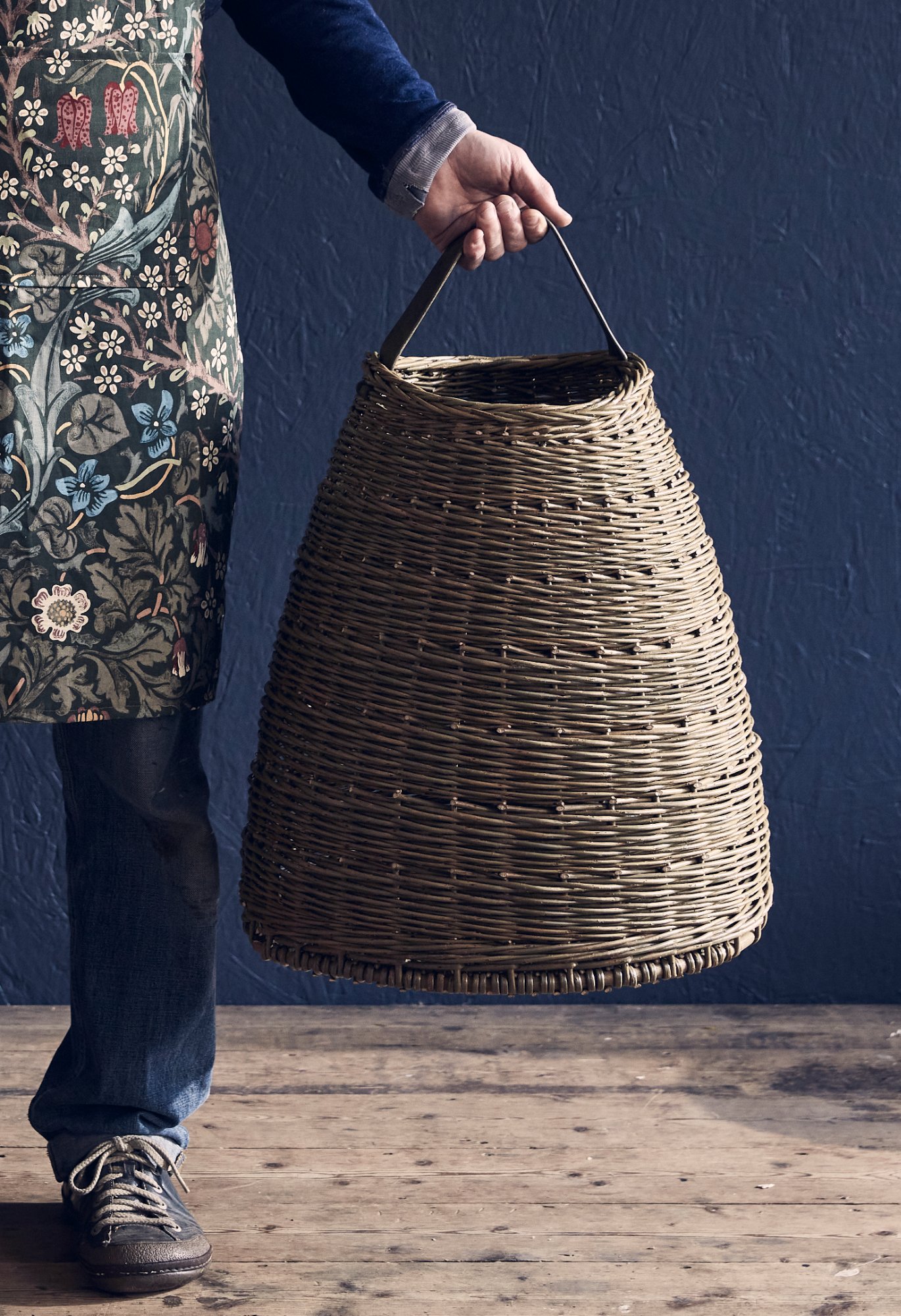 Studio Amos — basket held